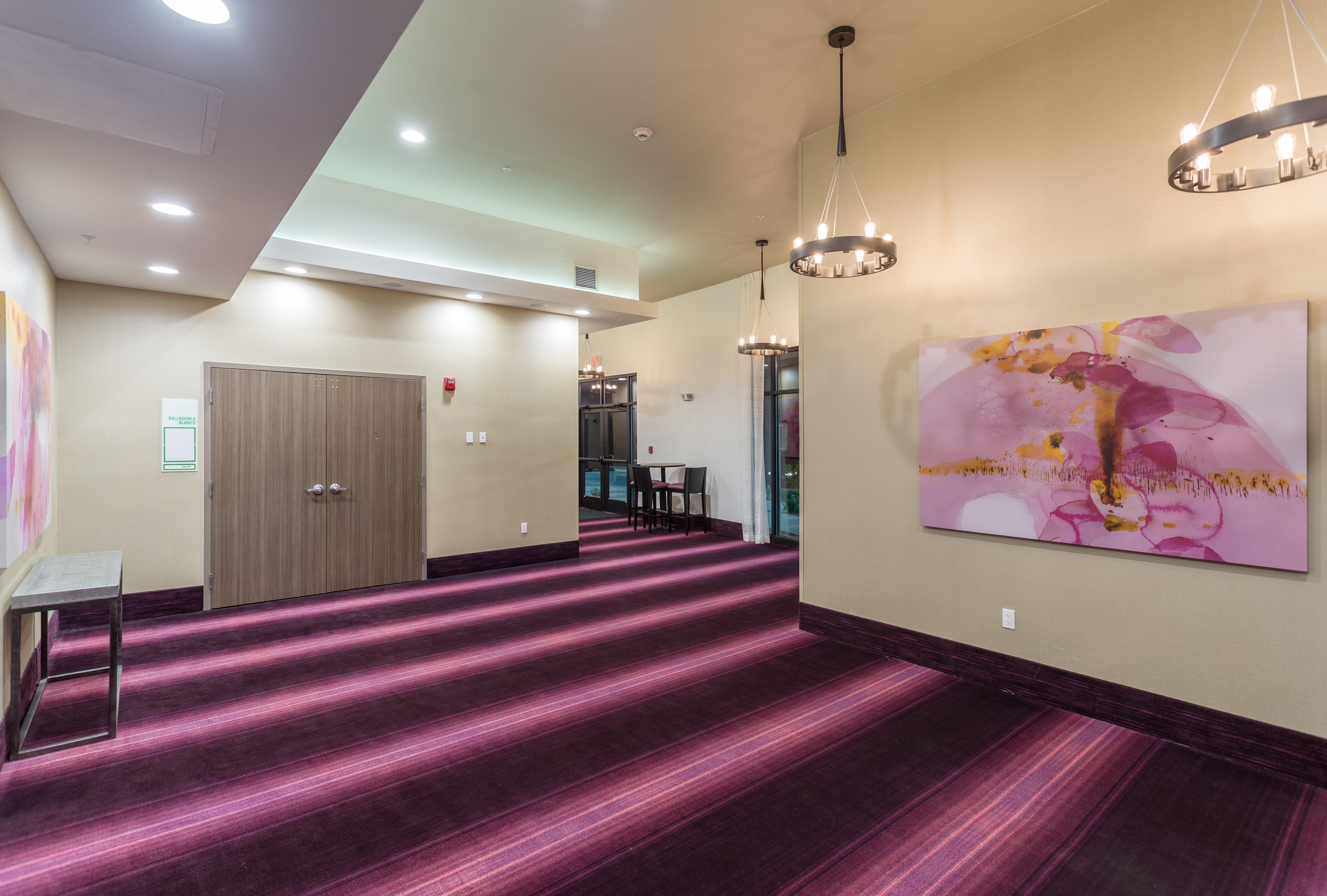 Holiday Inn San Marcos Convention Center By Ihg Exterior photo