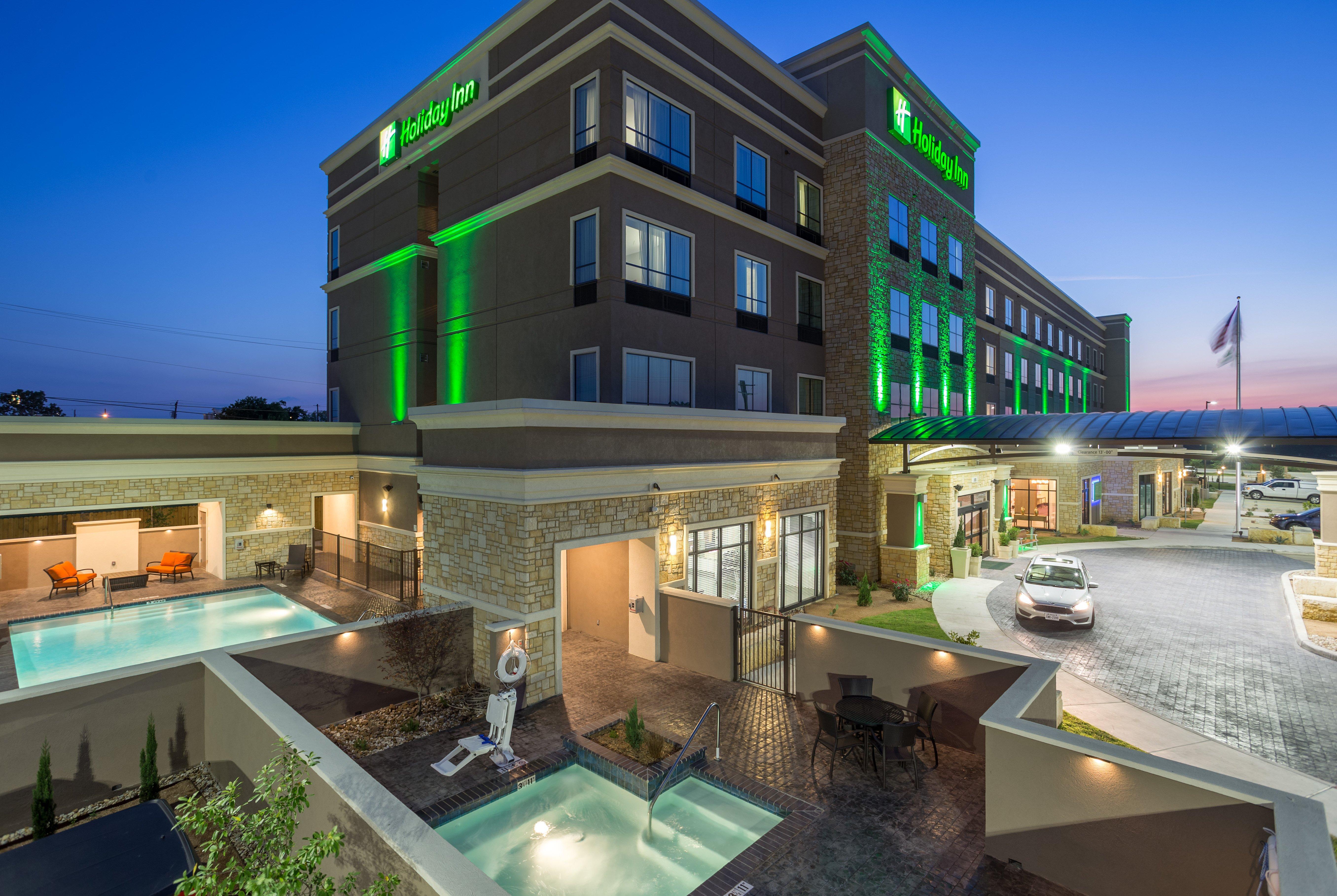 Holiday Inn San Marcos Convention Center By Ihg Exterior photo